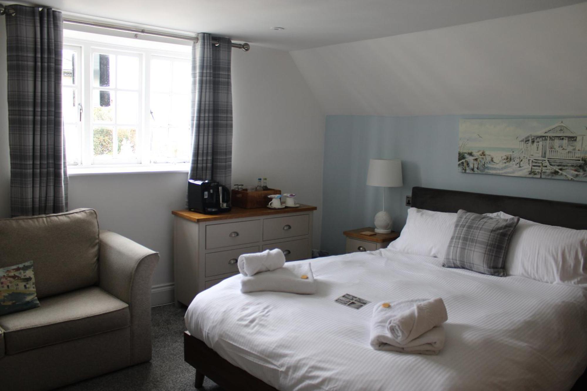 ヴェントナー The White Lion Bed & Breakfast エクステリア 写真