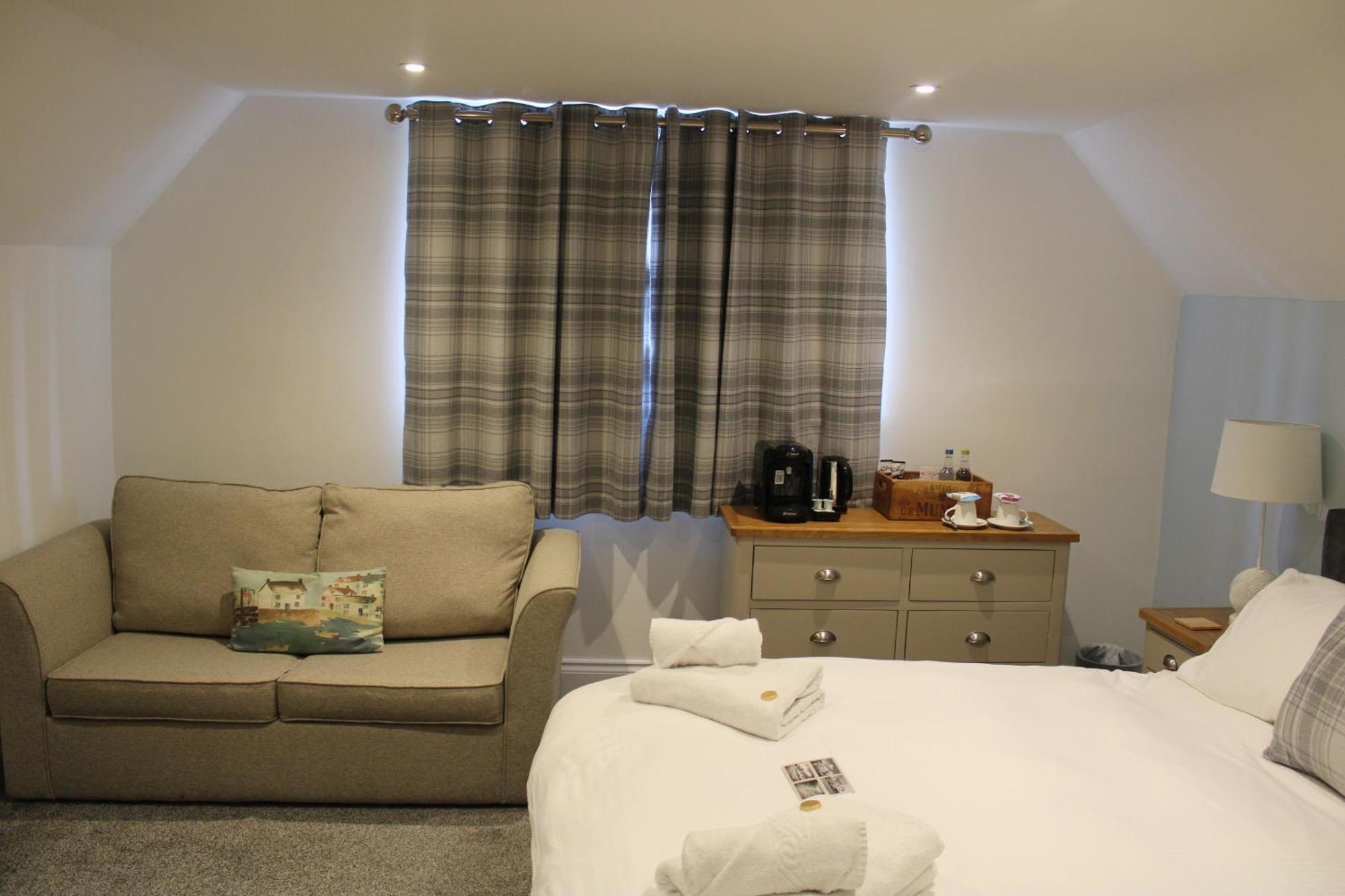 ヴェントナー The White Lion Bed & Breakfast エクステリア 写真