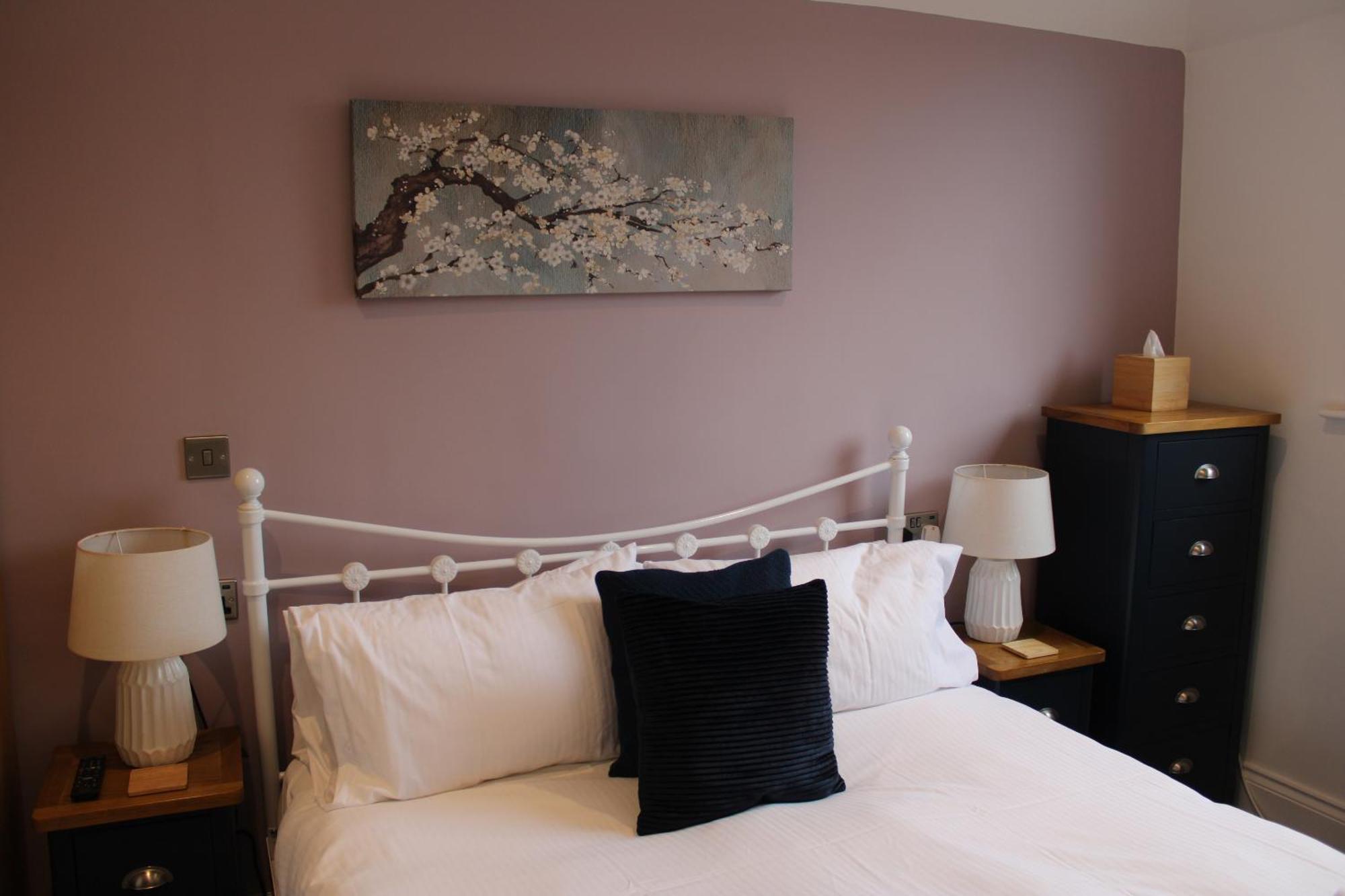 ヴェントナー The White Lion Bed & Breakfast エクステリア 写真